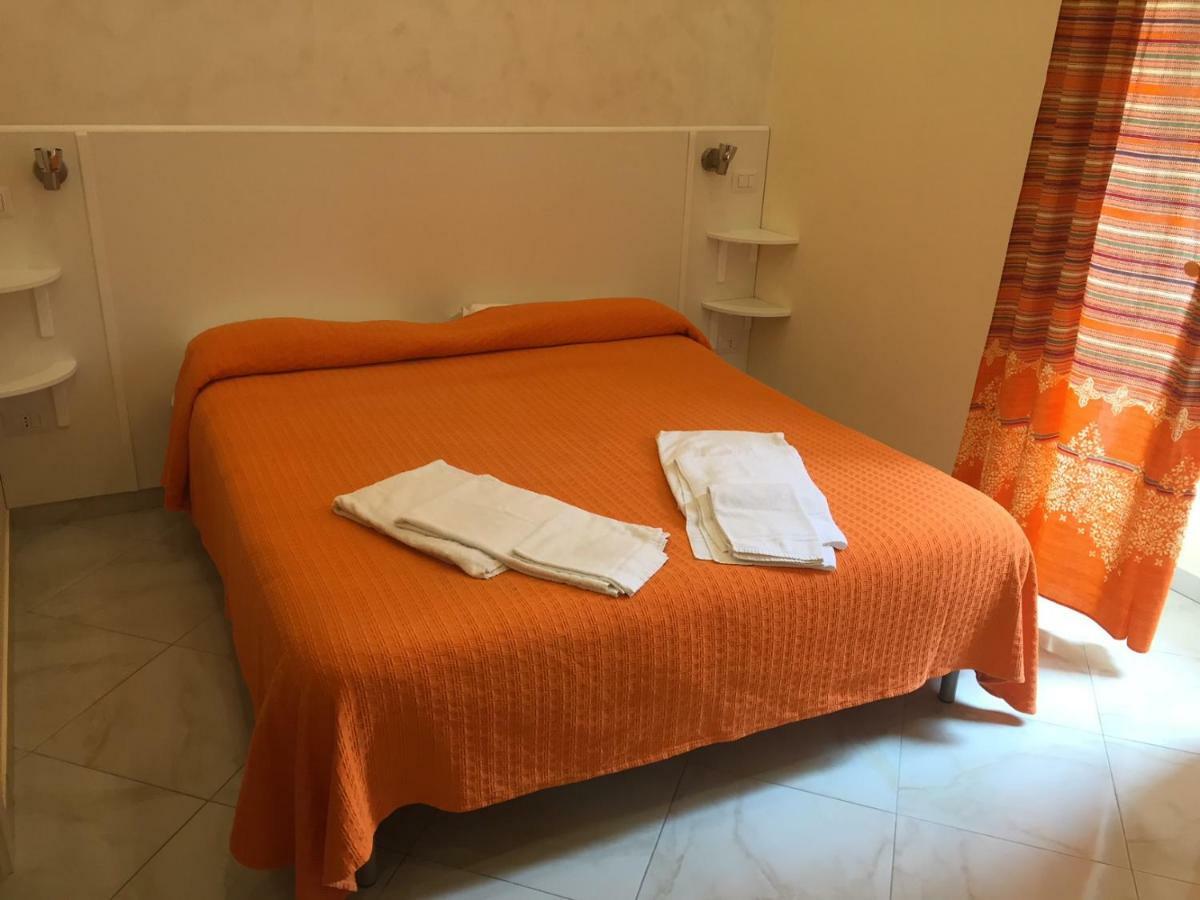 Albergo Oasi Naples Luaran gambar