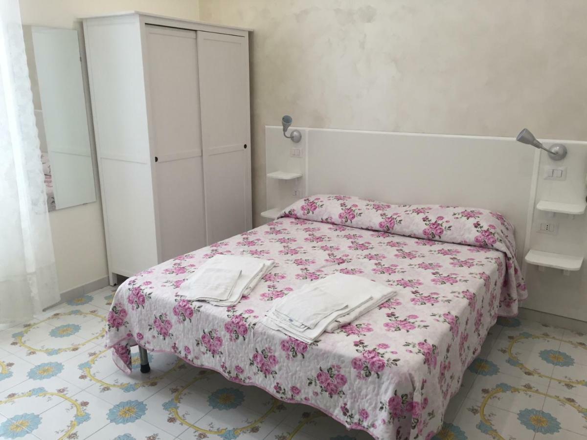 Albergo Oasi Naples Luaran gambar
