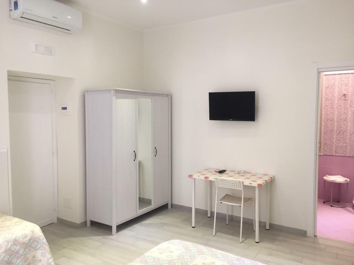 Albergo Oasi Naples Luaran gambar