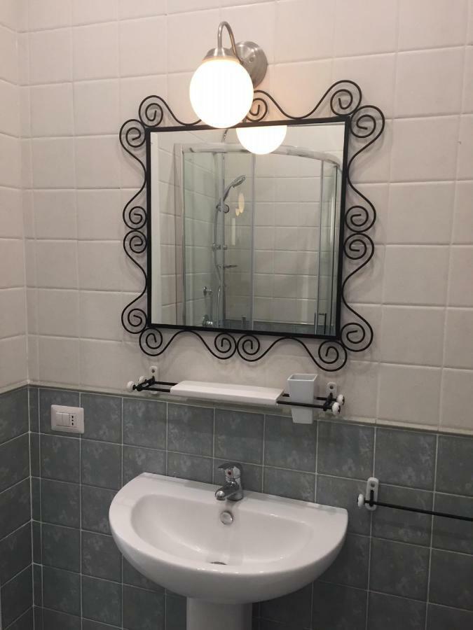 Albergo Oasi Naples Luaran gambar